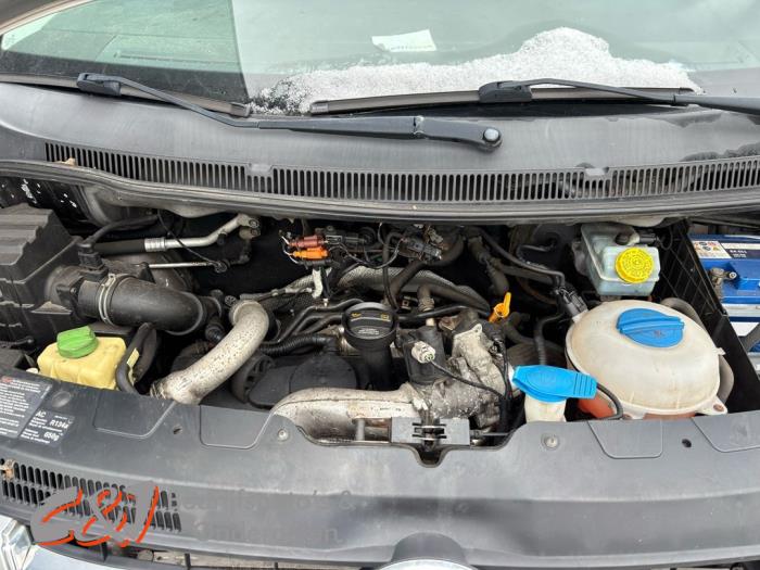 Engine Volkswagen Transporter T5 2.5 TDi PF - 070100031P BNZ
