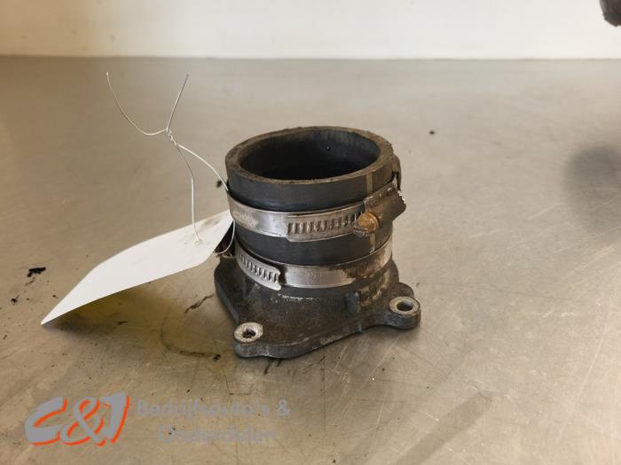 Gebrauchte Intercooler Rohr Opel Vivaro 2.5 CDTI 16V Preis € 10,50 Margenregelung angeboten von C&J Bedrijfsauto's & Onderdelen