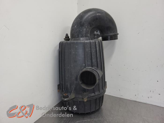 Gebrauchte Luftfiltergehäuse Peugeot Boxer (U9) 3.0 HDi 175 Euro 5 Preis € 42,00 Margenregelung angeboten von C&J Bedrijfsauto's & Onderdelen