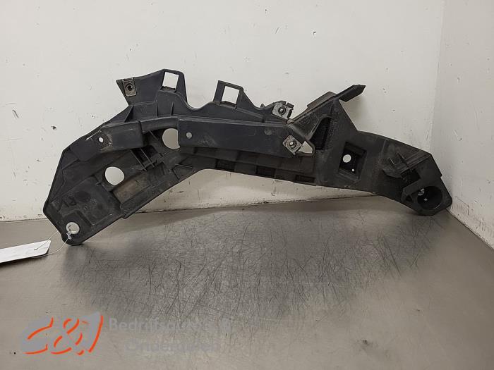 Begagnade Framdelsstöd Peugeot Boxer (U9) 3.0 HDi 175 Euro 5 Pris € 26,25 Marginaltabell erbjuds av C&J Bedrijfsauto's & Onderdelen