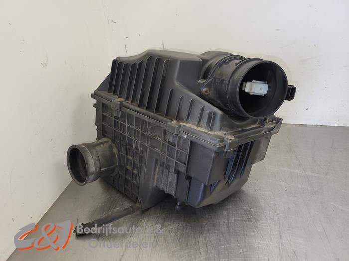Gebrauchte Luftfiltergehäuse Renault Master III (MA/MB/MC/MD/MH/MF/MG/MH) 2.3 dCi 16V Preis € 21,00 Margenregelung angeboten von C&J Bedrijfsauto's & Onderdelen