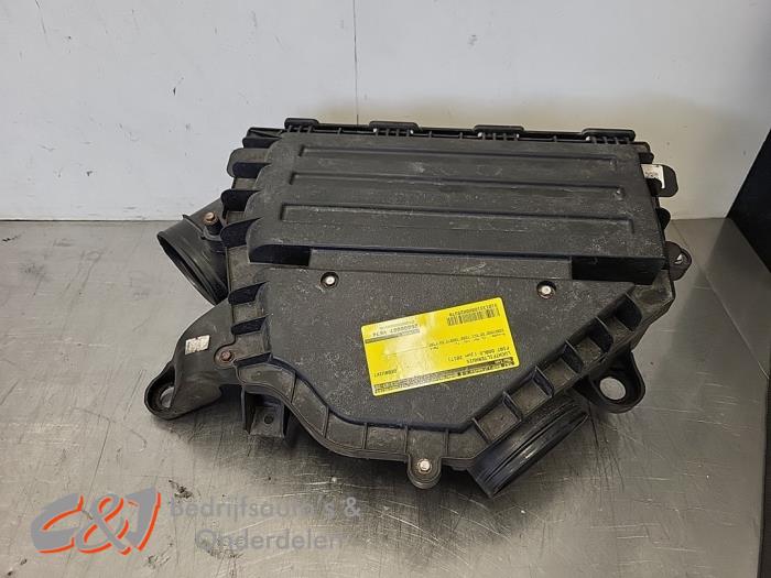 Begagnade Luftfilterhus Fiat Doblo Cargo (263) 1.3 D Multijet Pris € 26,25 Marginaltabell erbjuds av C&J Bedrijfsauto's & Onderdelen