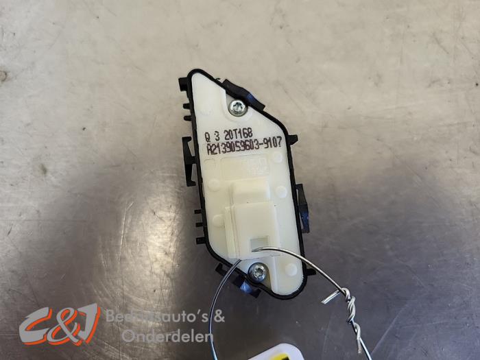 Central locking switch Mercedes Sprinter 3t 211 CDI 2.1 D FWD ...