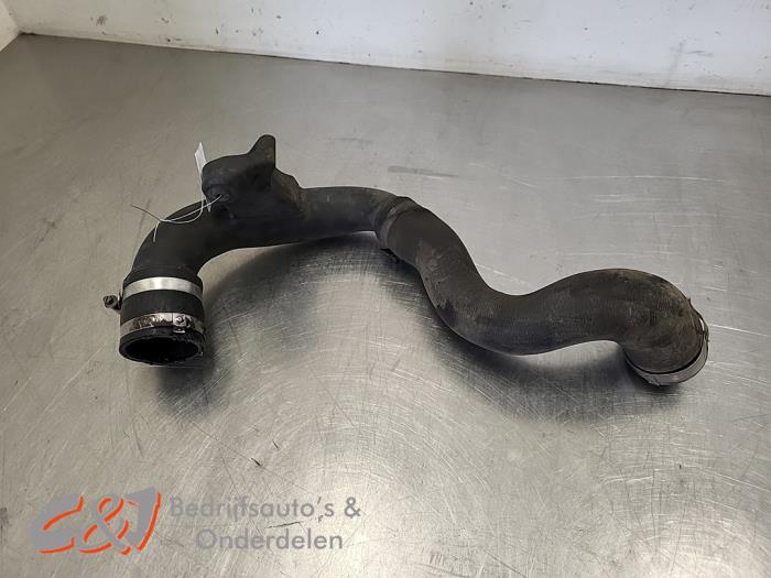 Gebrauchte Intercooler Rohr Ford Transit Custom 2.0 TDCi 16V Eco Blue 170 Preis € 21,00 Margenregelung angeboten von C&J Bedrijfsauto's & Onderdelen
