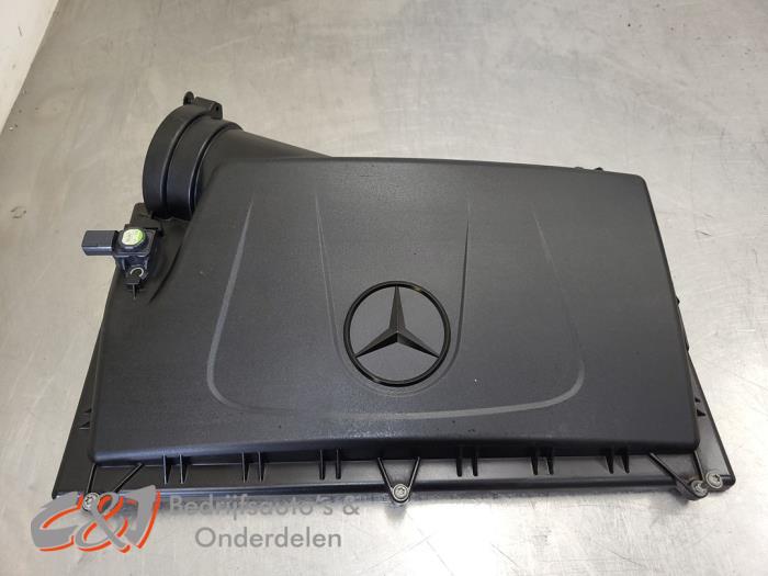 Gebrauchte Luftfiltergehäuse Mercedes Vito Tourer (447.7) 2.2 116 CDI 16V Preis € 15,75 Margenregelung angeboten von C&J Bedrijfsauto's & Onderdelen