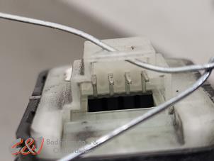 Vito Electric window switch Mercedes Vito 1.6 111 CDI 16V - A4477271028