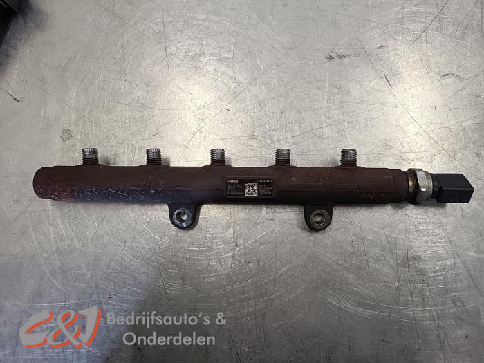 Usagé Système d'injection Citroen Jumper (U9) 2.2 HDi 150 Prix € 21,00 Règlement à la marge proposé par C&J Bedrijfsauto's & Onderdelen
