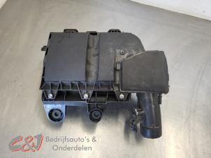 Usagé Boîtier filtre à air Fiat Scudo 1.5 Multijet 120 Prix € 120,75 Règlement à la marge proposé par C&J Bedrijfsauto's & Onderdelen