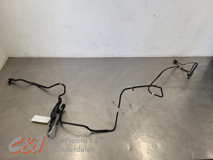 Usados Inyector Adblue Fiat Scudo 1.5 Multijet 120 Precio € 26,25 Norma de margen ofrecido por C&J Bedrijfsauto's & Onderdelen