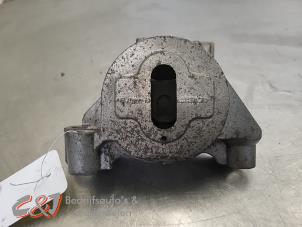 Engine mount from a Fiat Doblo Cargo (263) 1.3 MJ 16V DPF Euro 5 2014