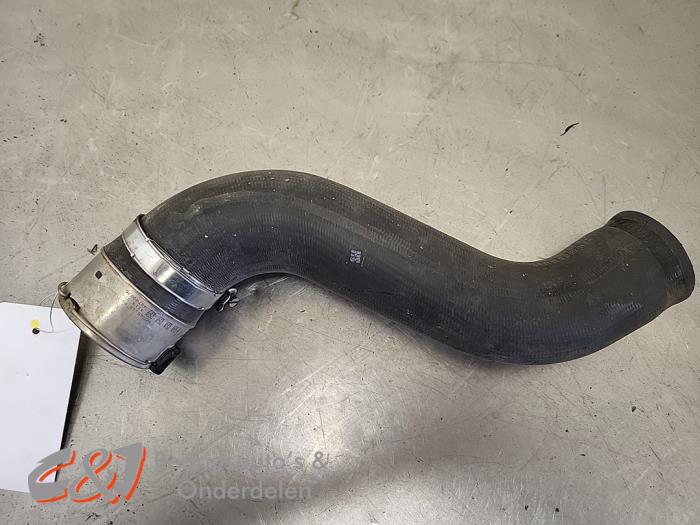 Gebrauchte Intercooler Schlauch Mercedes Vito (447.6) 1.6 111 CDI 16V Preis € 26,25 Margenregelung angeboten von C&J Bedrijfsauto's & Onderdelen