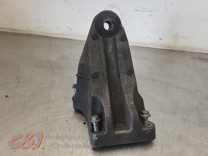 Used Engine mount Ford Transit 2.2 TDCi 16V Euro 5 Price € 15,75 Margin scheme offered by C&J Bedrijfsauto's & Onderdelen