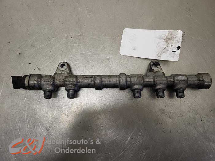 Usagé Système d'injection Fiat Doblo Cargo (263) 1.3 D Multijet Prix € 21,00 Règlement à la marge proposé par C&J Bedrijfsauto's & Onderdelen
