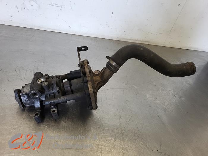 Usagé Pompe de direction Citroen Jumper (U9) 2.2 HDi 120 Prix € 15,75 Règlement à la marge proposé par C&J Bedrijfsauto's & Onderdelen
