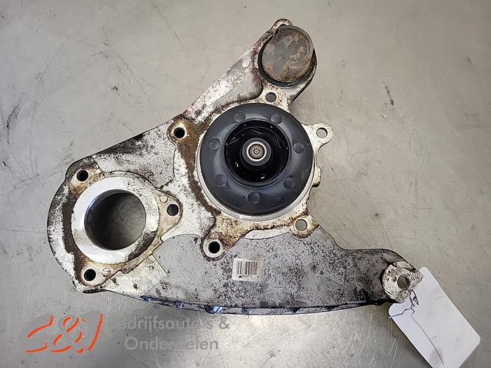 Begagnade Vattenpump Iveco New Daily VI 33S16, 35C16, 35S16 Pris € 31,50 Marginaltabell erbjuds av C&J Bedrijfsauto's & Onderdelen
