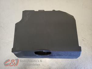 Usagé Plaque de protection divers Opel Vivaro 1.6 CDTi BiTurbo 125 Prix € 26,25 Règlement à la marge proposé par C&J Bedrijfsauto's & Onderdelen