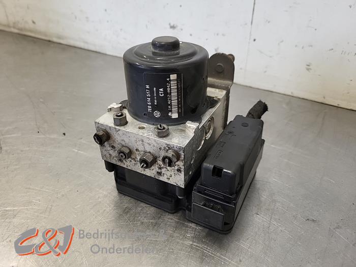 Usagé Pompe ABS Volkswagen Transporter T6 2.0 TDI DRF Prix € 68,25 Règlement à la marge proposé par C&J Bedrijfsauto's & Onderdelen