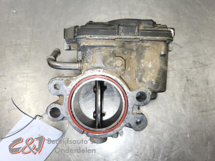 Gebrauchte Drosselklappengehäuse Renault Trafic (1FL/2FL/3FL/4FL) 2.0 dCi 16V 145 Preis € 52,50 Margenregelung angeboten von C&J Bedrijfsauto's & Onderdelen