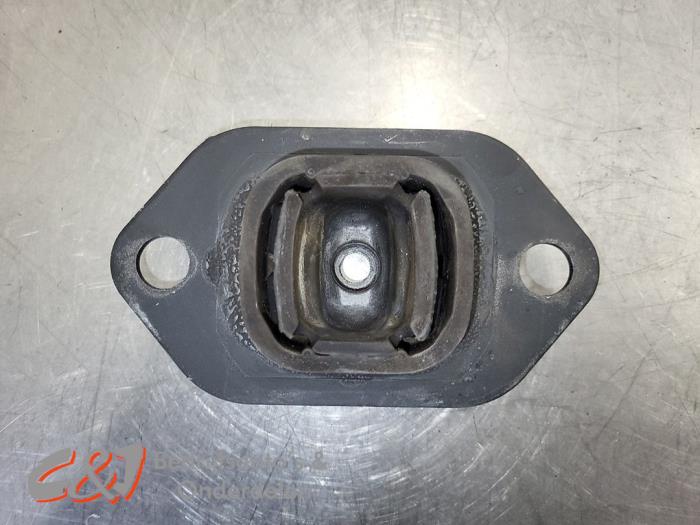 Used Engine mount Fiat Talento 2.0 EcoJet BiTurbo 170 Price € 15,75 Margin scheme offered by C&J Bedrijfsauto's & Onderdelen