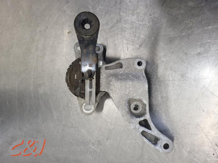 Used Engine mount Fiat Talento 2.0 EcoJet BiTurbo 170 Price € 15,75 Margin scheme offered by C&J Bedrijfsauto's & Onderdelen