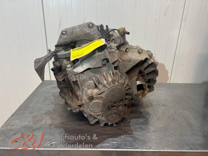 Getriebe van een Ford Transit Connect (PJ2) 1.6 TDCi 16V 115 2016