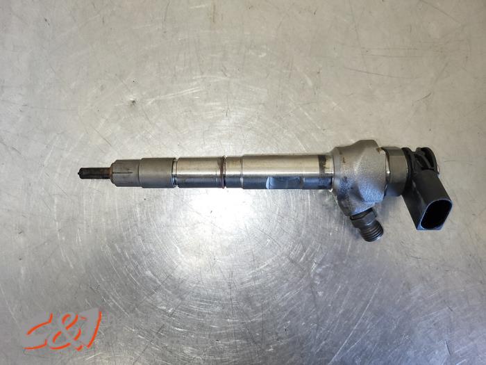 Usagé Injecteurs Volkswagen Crafter (SY) 2.0 TDI FWD Prix € 157,50 Règlement à la marge proposé par C&J Bedrijfsauto's & Onderdelen