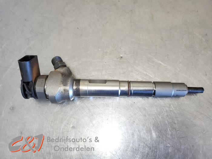 Usados Inyector (diésel) Volkswagen Crafter (SY) 2.0 TDI FWD Precio € 157,50 Norma de margen ofrecido por C&J Bedrijfsauto's & Onderdelen