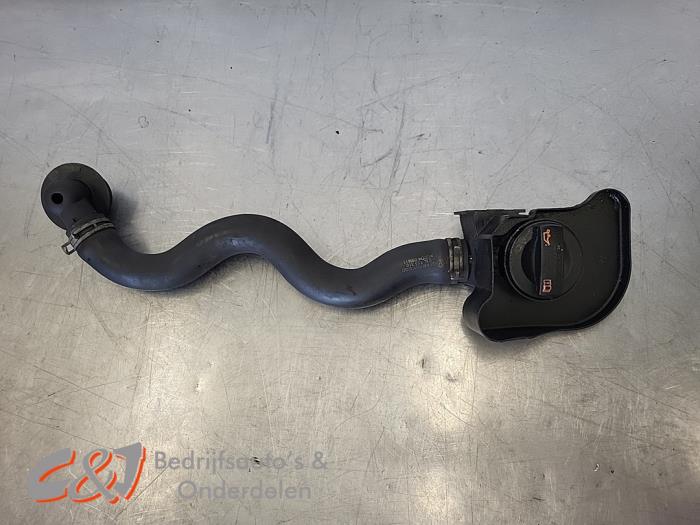 Gebrauchte Öl Füllrohr Volkswagen Crafter 2.0 TDI 16V Preis € 10,50 Margenregelung angeboten von C&J Bedrijfsauto's & Onderdelen