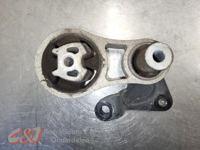 Used Engine mount Ford Transit Courier 1.5 TDCi 75 Price € 15,75 Margin scheme offered by C&J Bedrijfsauto's & Onderdelen
