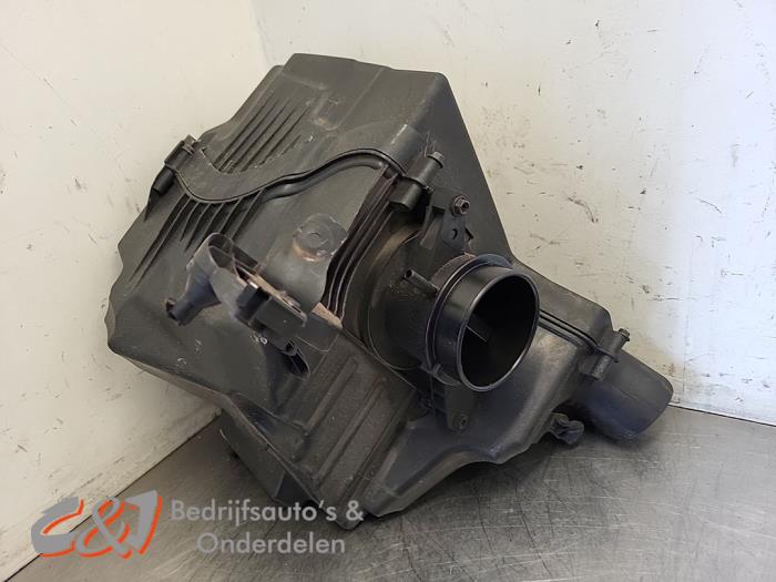 Begagnade Luftfilterhus Ford Transit Connect (PJ2) 1.6 TDCi 16V 115 Pris € 21,00 Marginaltabell erbjuds av C&J Bedrijfsauto's & Onderdelen