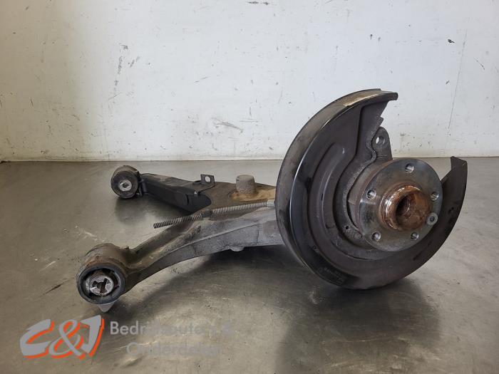 Brake disc dust cover plates