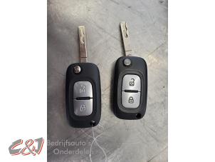Ignition lock + computer from a Mercedes-Benz Citan (415.7) 1.5 109 CDI Crewbus 2016