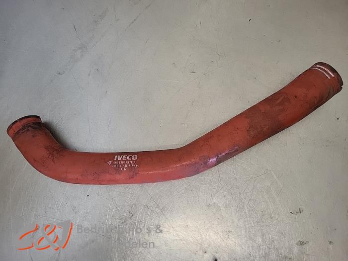 Gebrauchte Turboschlauch Iveco New Daily V 29L15V, 35C15LV, 40C15L, 50C15LV Preis € 42,00 Margenregelung angeboten von C&J Bedrijfsauto's & Onderdelen