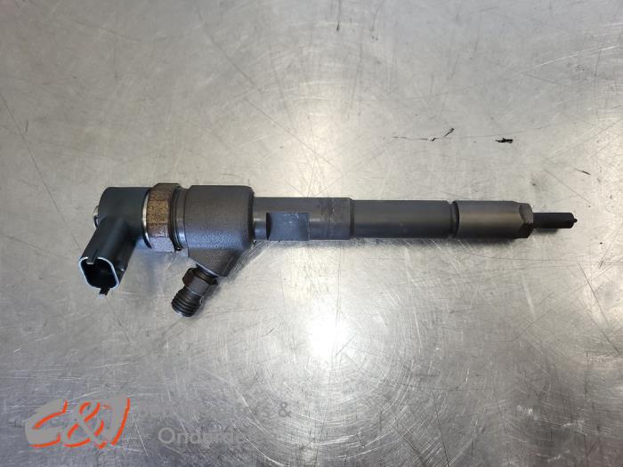Usagé Injecteurs Fiat Doblo Cargo (263) 1.3 D Multijet Prix € 78,75 Règlement à la marge proposé par C&J Bedrijfsauto's & Onderdelen