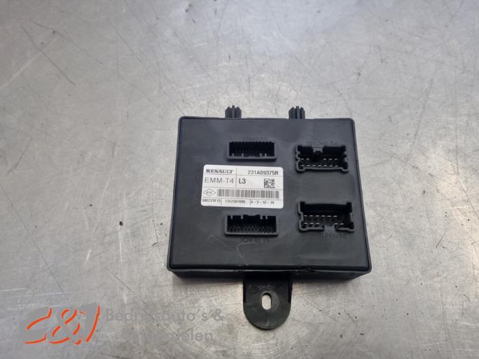Used Body control computer Nissan NV 300 2.0 dCi 16V 120 Price € 120,75 Margin scheme offered by C&J Bedrijfsauto's & Onderdelen