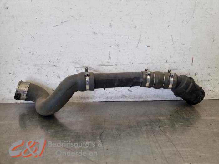 Intercooler Rohr van een Mercedes-Benz Citan (415.6) 1.5 108 CDI 2013