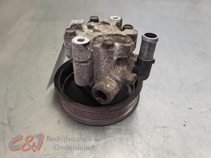 Begagnade Servostyrningspump Renault Master III (MA/MB/MC/MD/MH/MF/MG/MH) 2.3 dCi 16V Pris € 40,95 Marginaltabell erbjuds av C&J Bedrijfsauto's & Onderdelen
