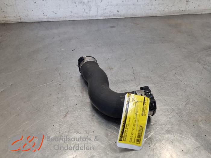Gebrauchte Intercooler Schlauch Mercedes Vito (447.6) 1.6 111 CDI 16V Preis € 26,25 Margenregelung angeboten von C&J Bedrijfsauto's & Onderdelen