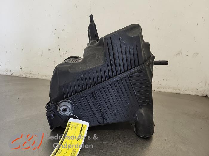 Gebrauchte Luftfiltergehäuse Renault Kangoo Express (FW) 1.5 dCi 75 FAP Preis € 10,50 Margenregelung angeboten von C&J Bedrijfsauto's & Onderdelen