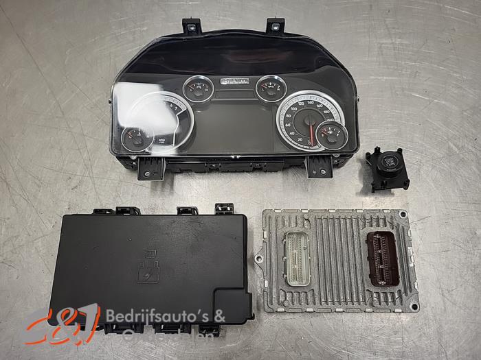 Used Ignition lock + computer Dodge 1500 Standard Cab (DS) 5.7 Hemi V8 4x4 Price € 787,50 Margin scheme offered by C&J Bedrijfsauto's & Onderdelen