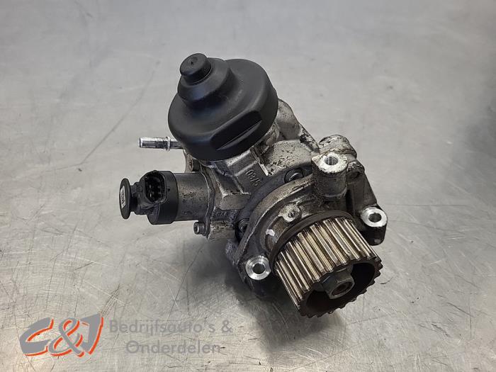 Usagé Pompe à vide (diesel) Mercedes Citan (415.7) 1.5 109 CDI Crewbus Prix € 68,25 Règlement à la marge proposé par C&J Bedrijfsauto's & Onderdelen