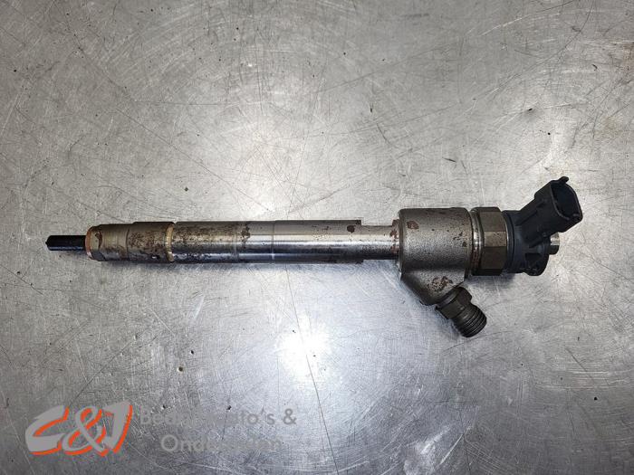 Usagé Injecteurs Peugeot Partner (EA//EF/EN/EU) 1.5 BlueHDi 130 Prix € 42,00 Règlement à la marge proposé par C&J Bedrijfsauto's & Onderdelen