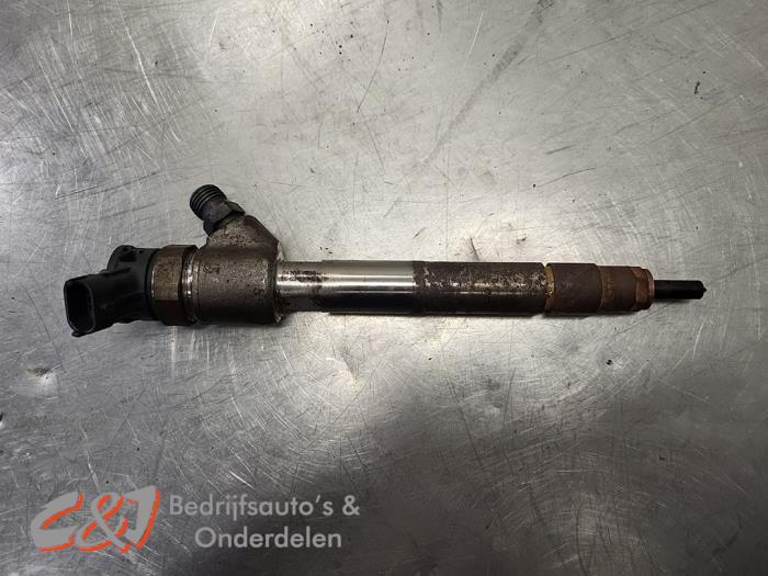 Usagé Injecteurs Peugeot Partner (EA//EF/EN/EU) 1.5 BlueHDi 130 Prix € 42,00 Règlement à la marge proposé par C&J Bedrijfsauto's & Onderdelen