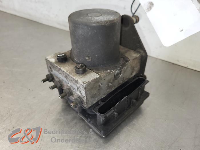Gebrauchte ABS Pumpe Mercedes Vito (639.6) 3.0 120 CDI V6 24V Preis € 89,25 Margenregelung angeboten von C&J Bedrijfsauto's & Onderdelen
