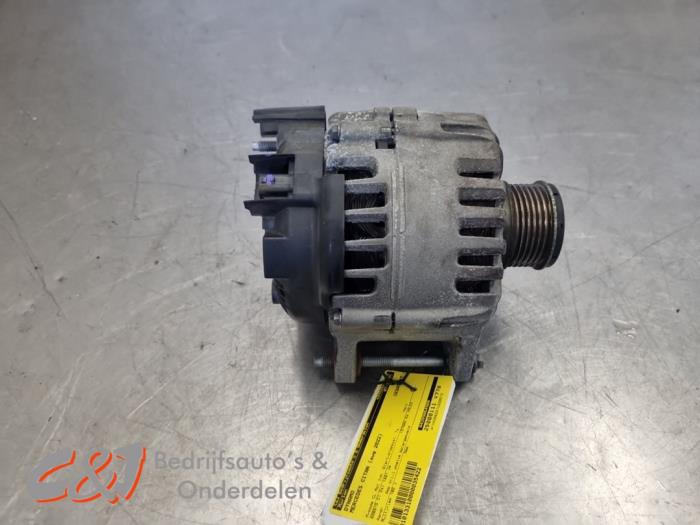 Gebrauchte Dynamo Mercedes Citan (420.6) 1.5 110 CDI Preis € 105,00 Margenregelung angeboten von C&J Bedrijfsauto's & Onderdelen