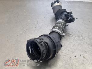 Intercooler Rohr van een Mercedes-Benz Citan (420.6) 1.5 110 CDI 2022