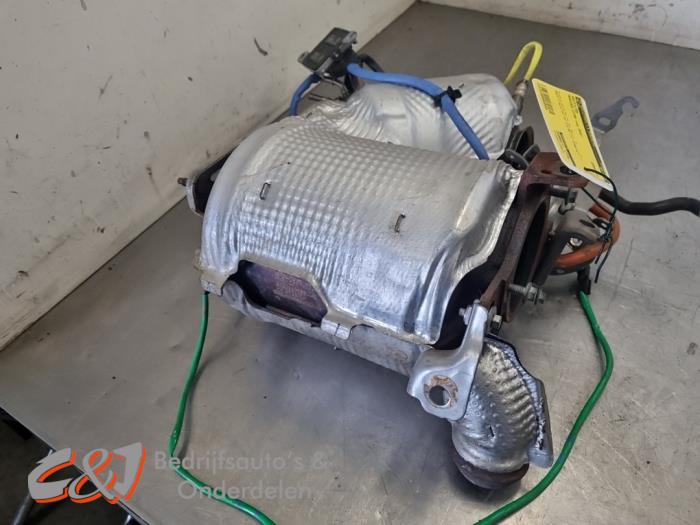 Gebrauchte Rußfilter Mercedes Citan (420.6) 1.5 110 CDI Preis € 682,50 Margenregelung angeboten von C&J Bedrijfsauto's & Onderdelen