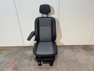 Begagnade Säte, vänster Renault Master III (FV) 2.3 dCi 170 16V FWD Pris € 262,50 Marginaltabell erbjuds av C&J Bedrijfsauto's & Onderdelen