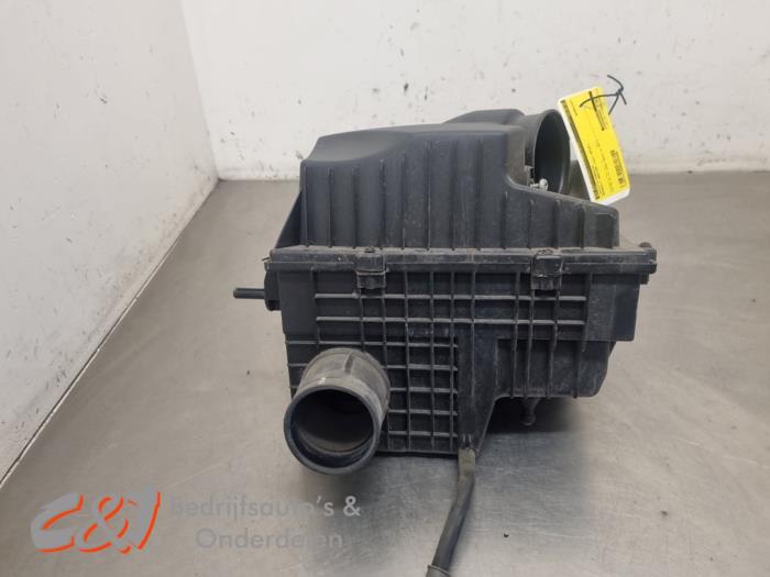 Gebrauchte Luftfiltergehäuse Renault Master III (FV) 2.3 dCi 170 16V FWD Preis € 31,50 Margenregelung angeboten von C&J Bedrijfsauto's & Onderdelen