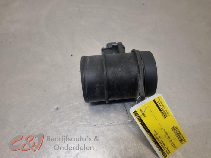 Gebrauchte Luftmengenmesser Renault Master III (FV) 2.3 dCi 170 16V FWD Preis € 21,00 Margenregelung angeboten von C&J Bedrijfsauto's & Onderdelen